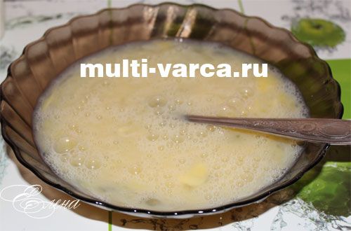 Як приготувати омлет з овочами в мультиварці